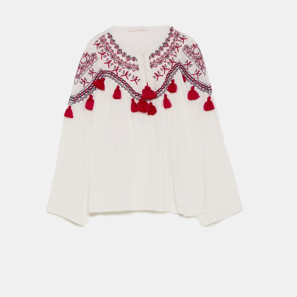 Zara round neck top with long sleeves